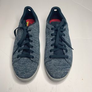 Skechers Women’s GoGa Max Navy Sneakers